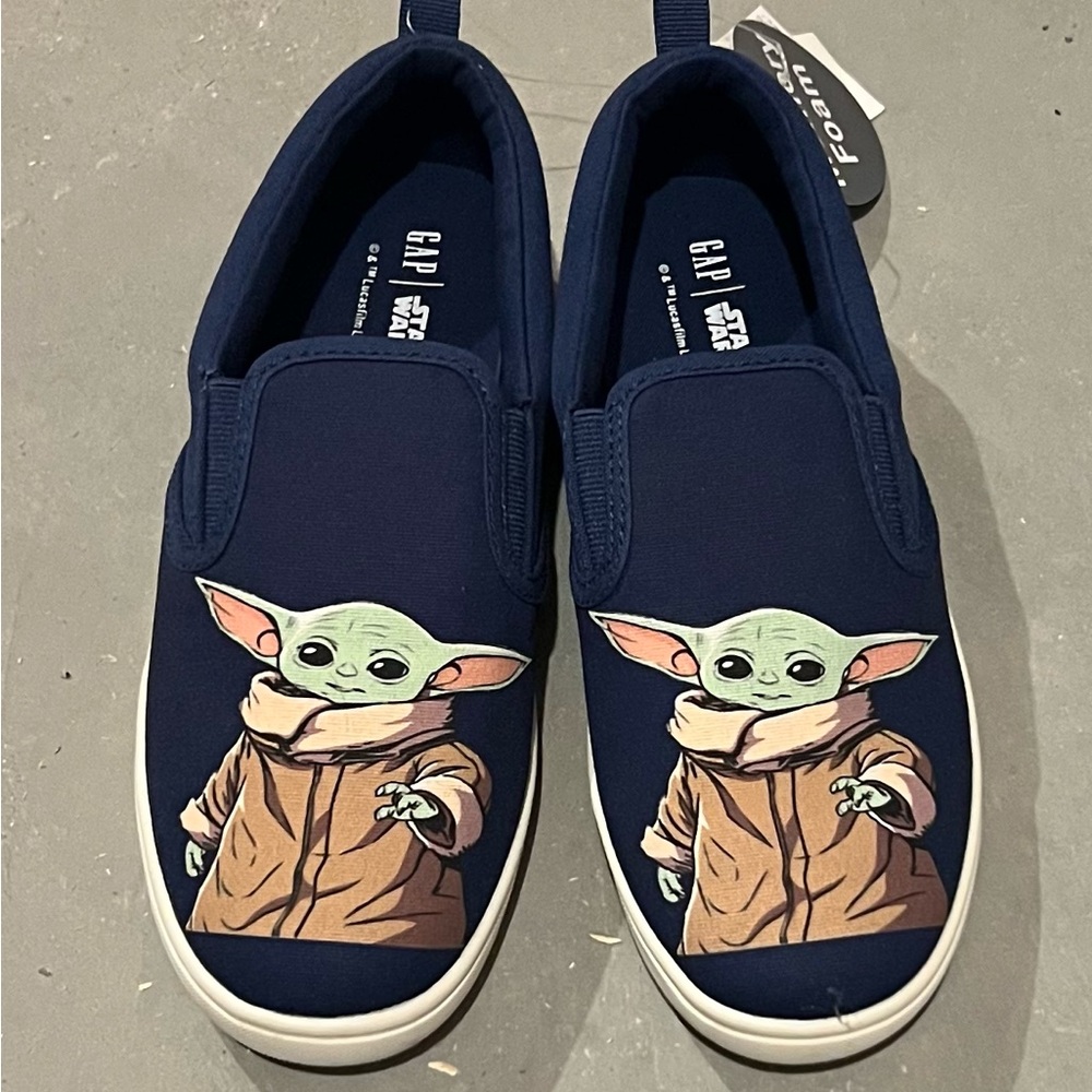 Boys Star Wars Gap slip on shoes NWT